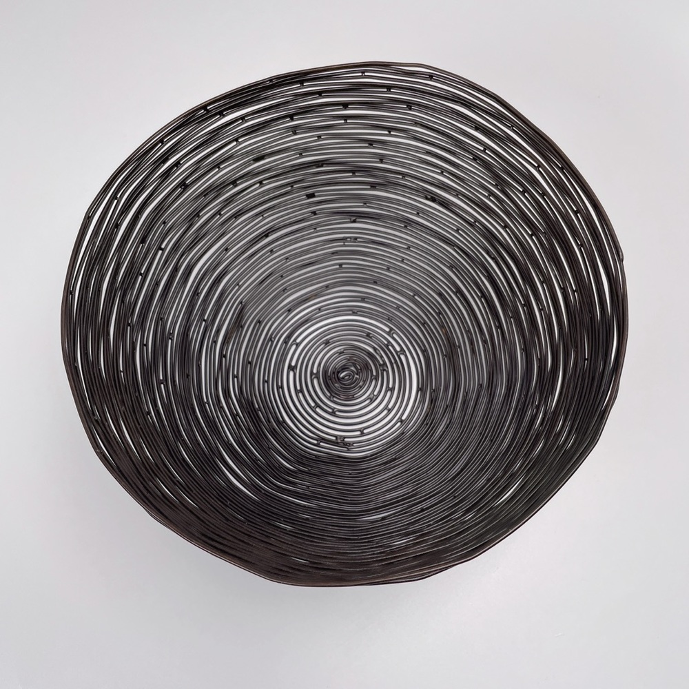 Handmade Decorative Wire Bowl Basket Dark Brown Metal - Picture 4 of 7